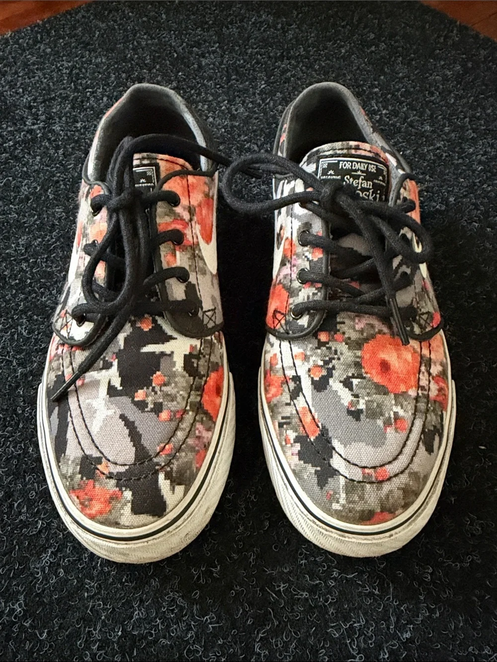 Nike Stefan Janoski Digi Floral Canvas Sneakers - Black & Orange